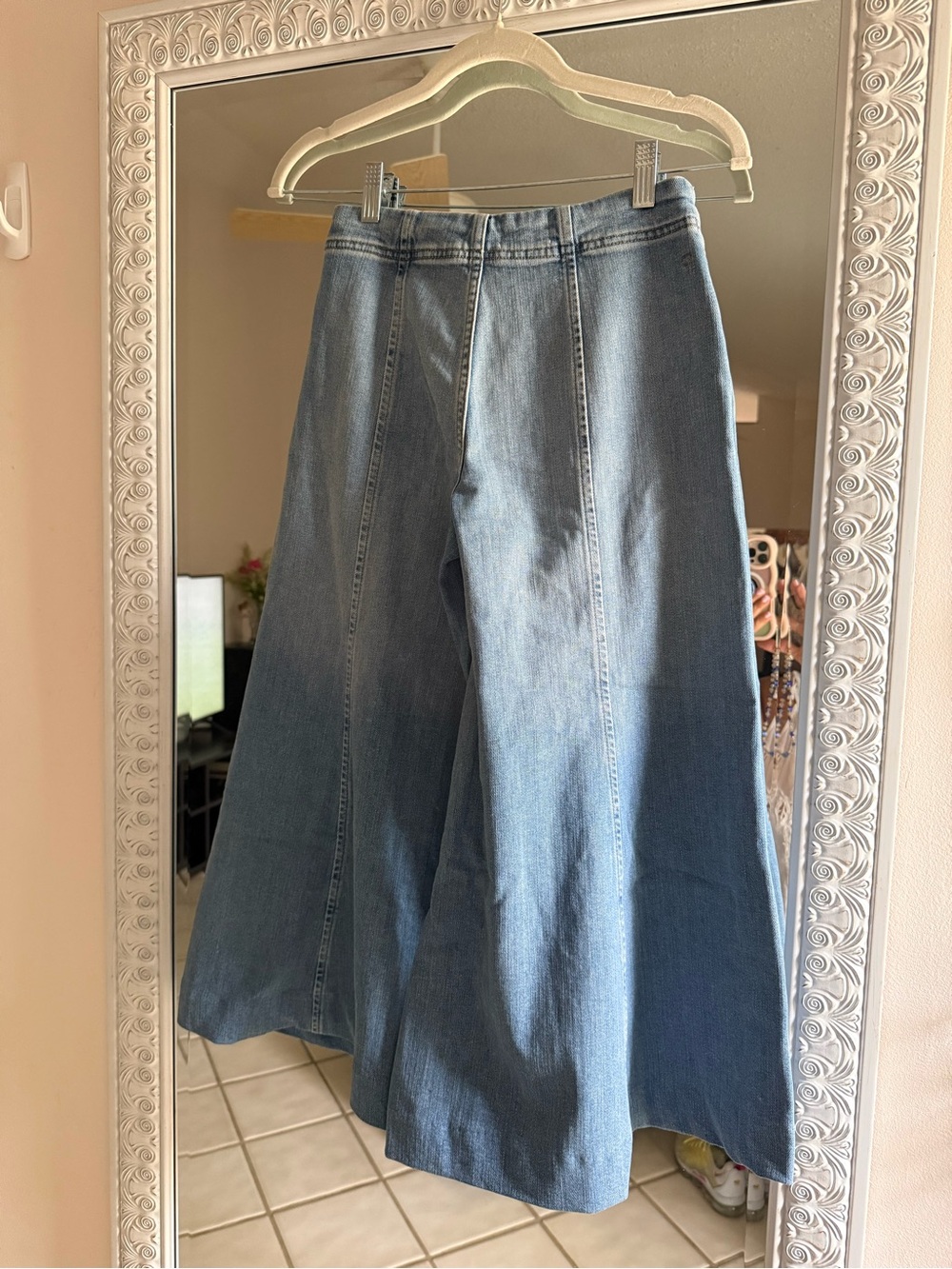 Pilcro Light Blue Culotes - Picture 4 of 6